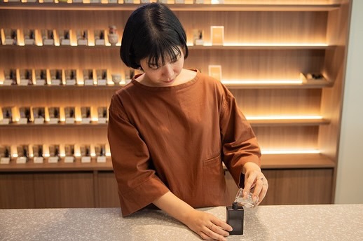 69713FF8-4466-4CDC-8B80-5FDD07021B42