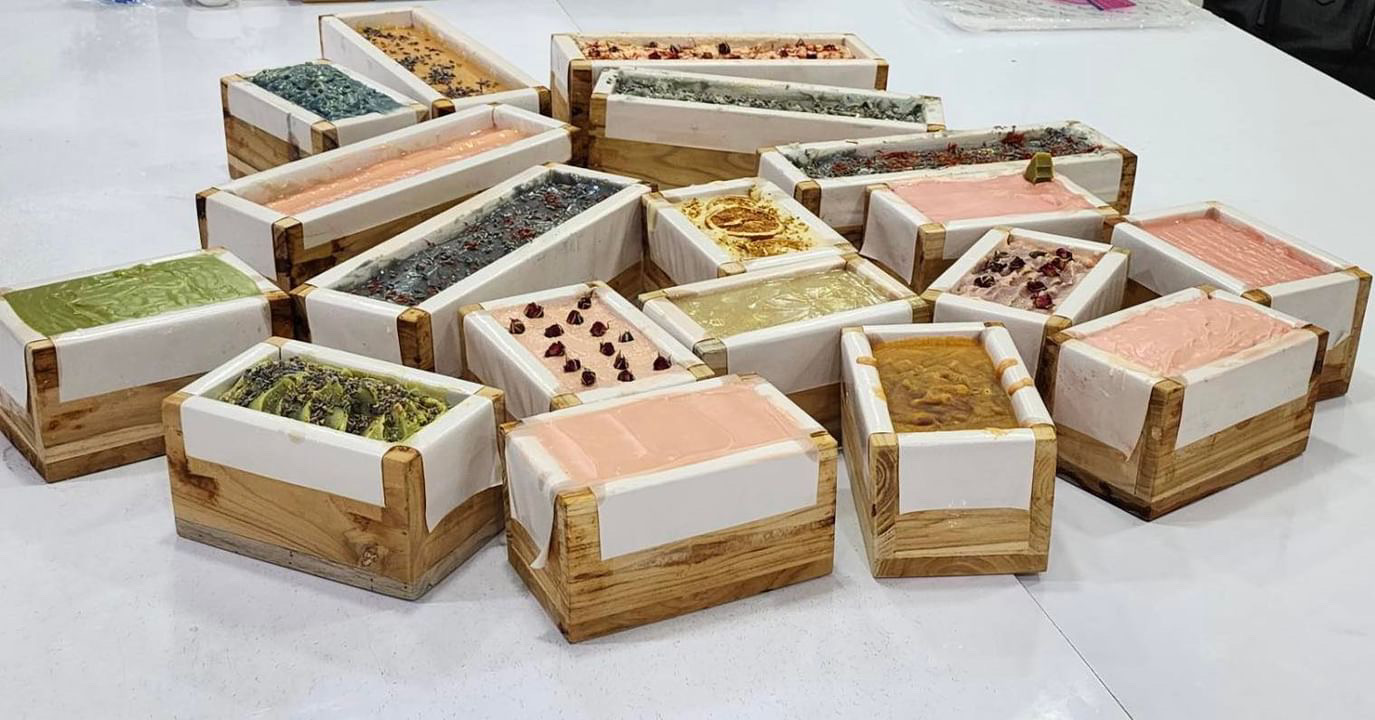 7900B1A0-87FF-426C-B1C6-4C80DFF0572C