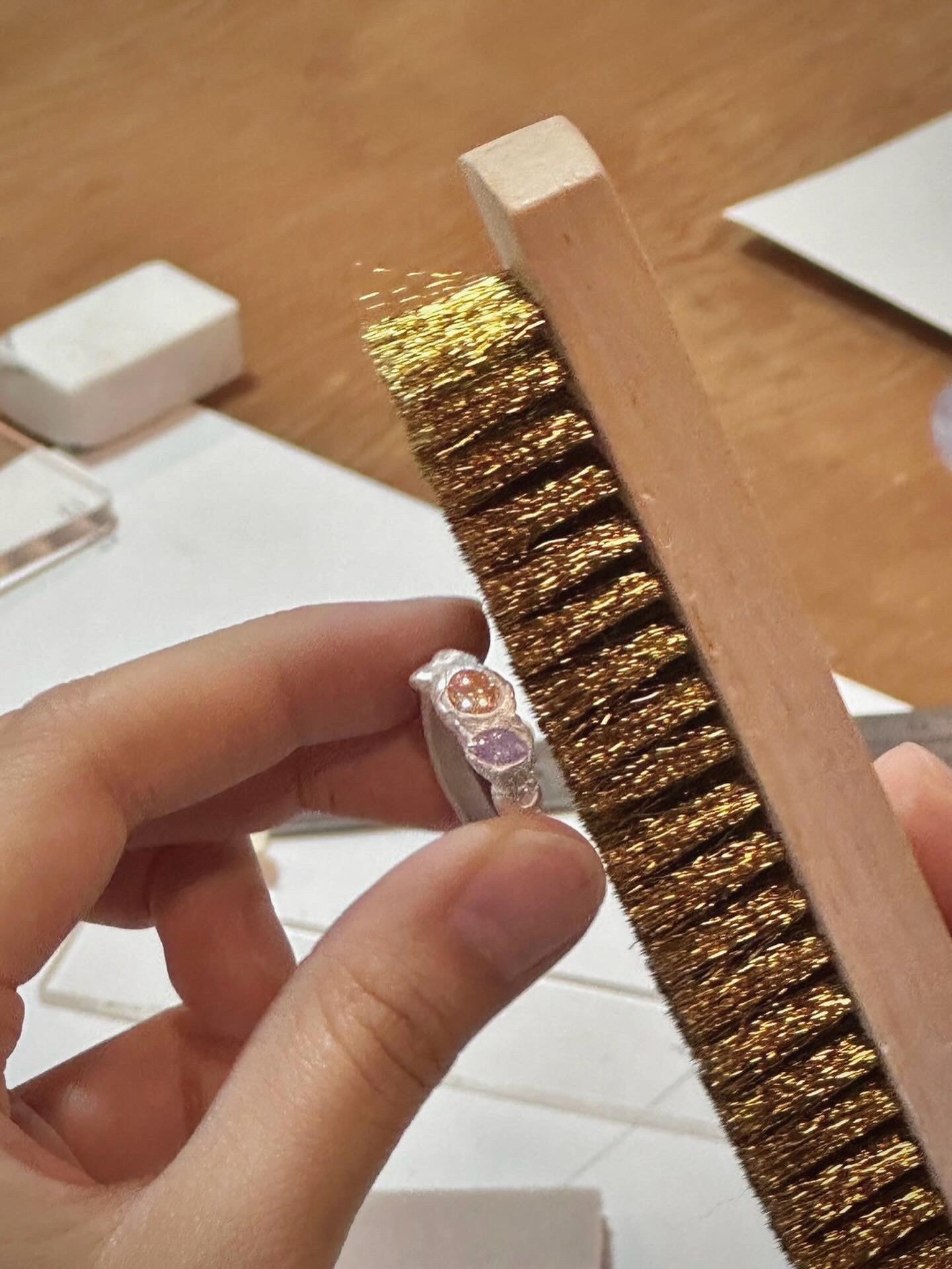 E1700F33-F208-4F5C-845F-3A7291EA0550